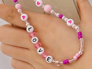 Bracelet/phonestrap Workshop